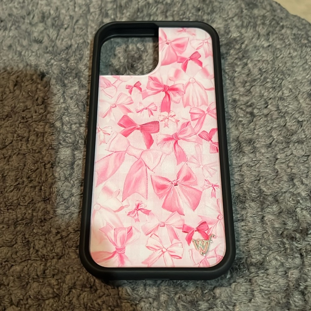 Wildflower iPhone 15 case